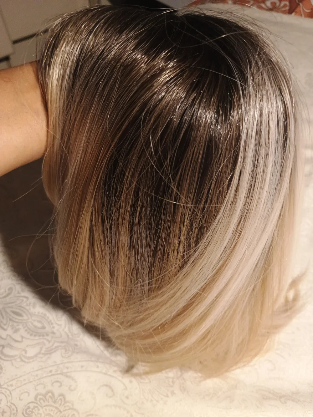 Lux Layered Ombre Bob Wig - Dark Root to Blonde